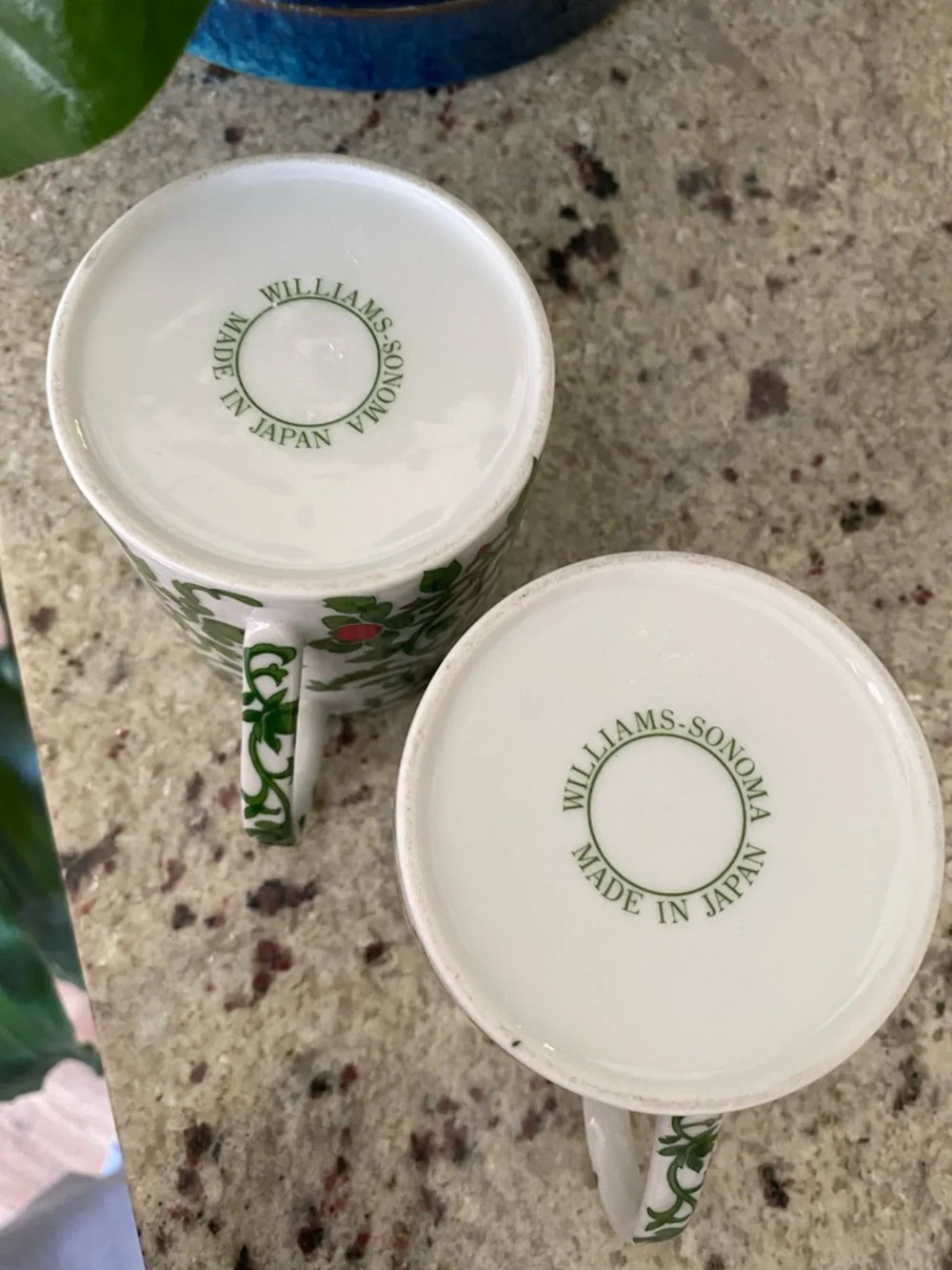Williams Sonoma Red Floral Green Vines Vintage Mugs